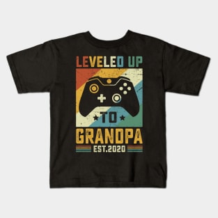 Vintage Leveled Up To Grandpa Est.2020 Kids T-Shirt